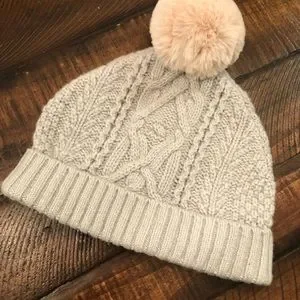 TED BAKER LONDON HANNSS WOOL CABLE KNIT BEANIE WITH FAUX FUR POM ONE SIZE NWOT Ted Baker London | Accessories | Ted Baker Cable Knit Pom  main image 2